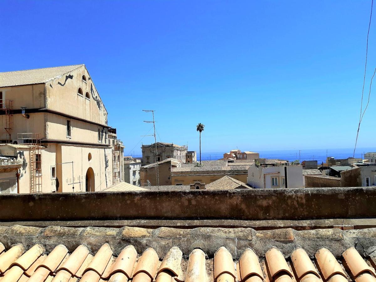Incantevole Appartamento In Palazzo Storico Ortigia Syrakusa Exteriör bild
