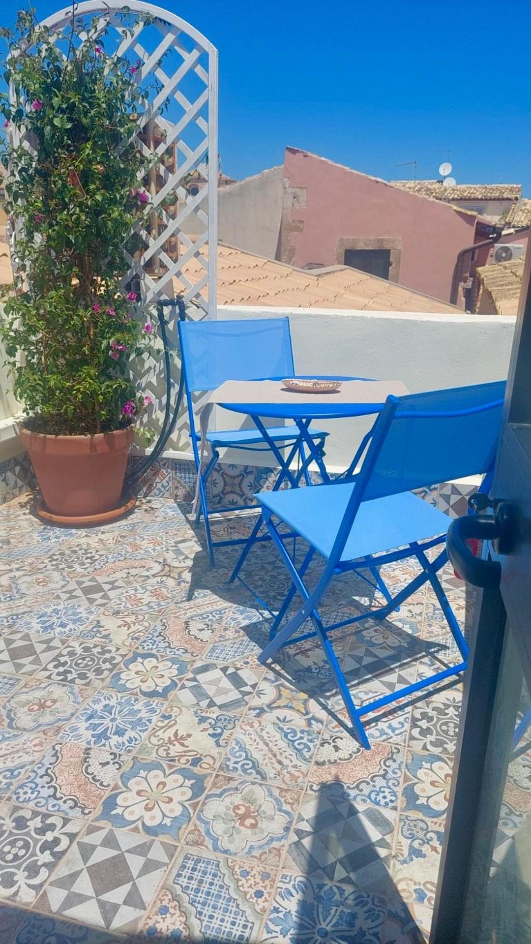 Incantevole Appartamento In Palazzo Storico Ortigia Syrakusa Exteriör bild