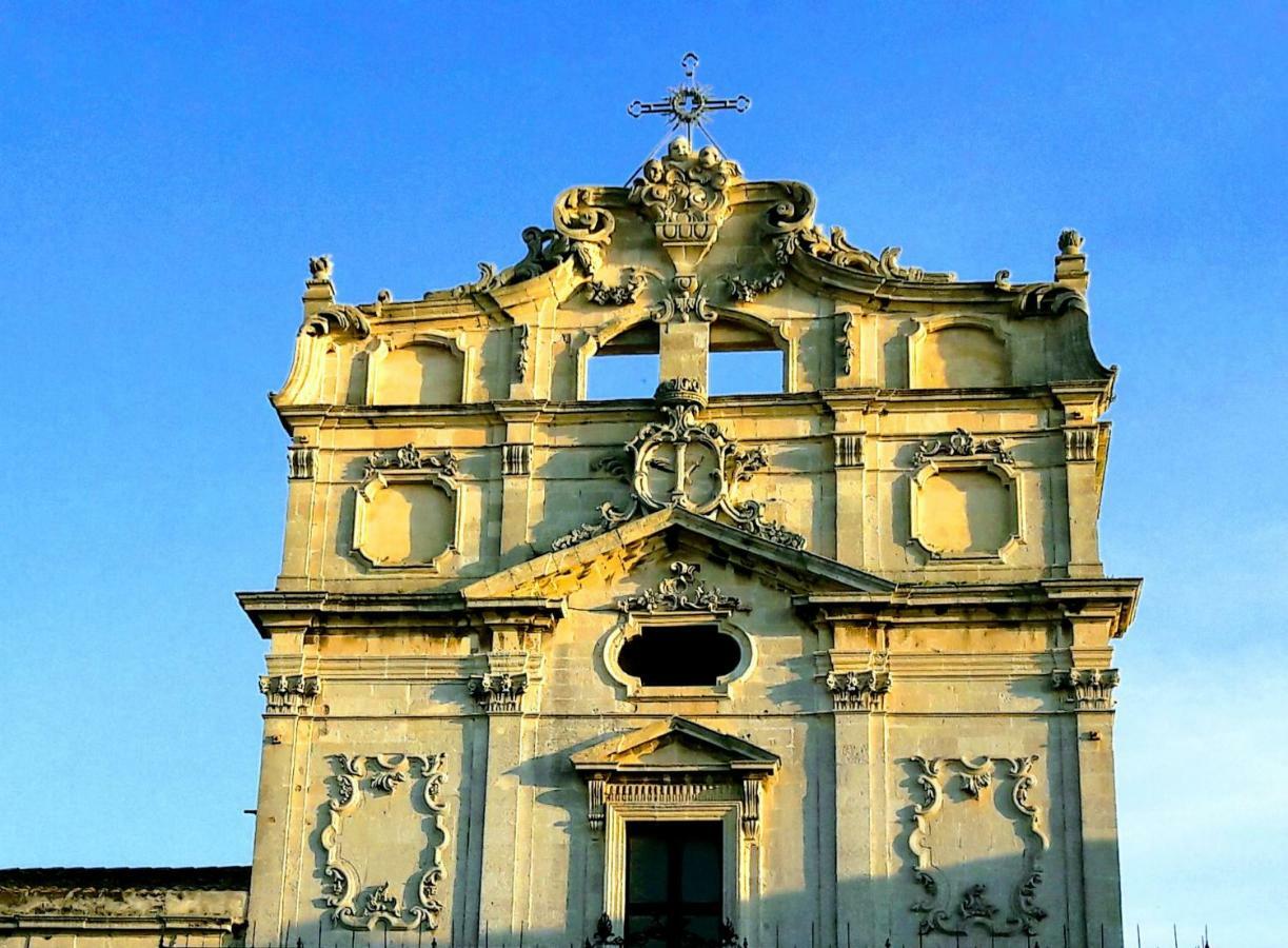 Incantevole Appartamento In Palazzo Storico Ortigia Syrakusa Exteriör bild
